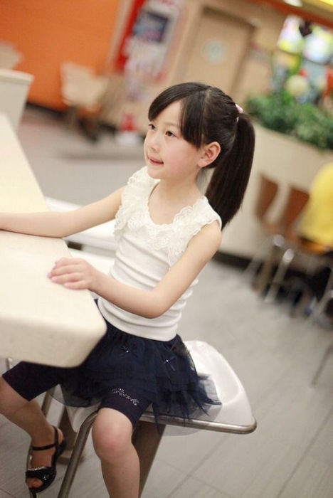 2013 NEW Arrival Children Kids Clothing Girls Candy Color Sleeveless Summer Tops Shirt 5 sets a lot