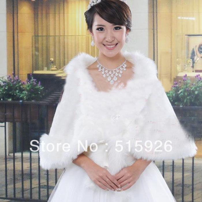 2013 New Arrival Princess Large Wide Ivory Sleeveless Faux fur Bridal Winter Warm Jackets Bridal Long Wraps Wedding Accessories