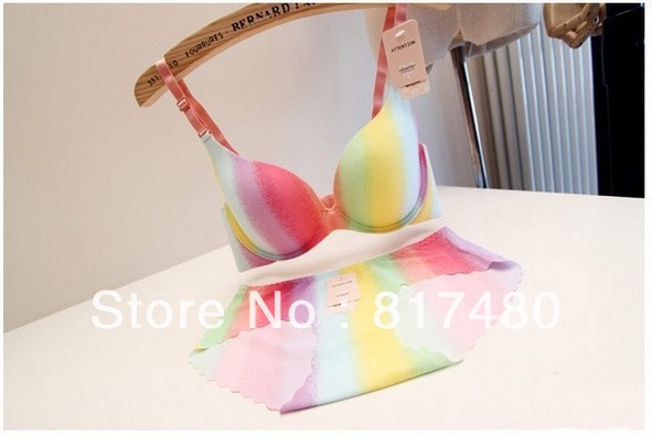 2013 New Arrival Sexy SeamlessPush up  Women Bra Sets, 3/4 cup Bra Sets