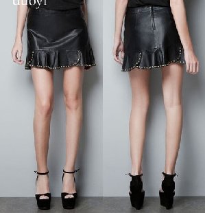 2013 new Black PU leather Rivet decorated skirts  fold leather skirt   ladies' skirt  fashion skirt 6size