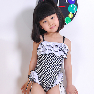 2013 NEW Child Swimwear Female One Piece Swimsuit Hot Springs Polka Dots Girl Swimwear