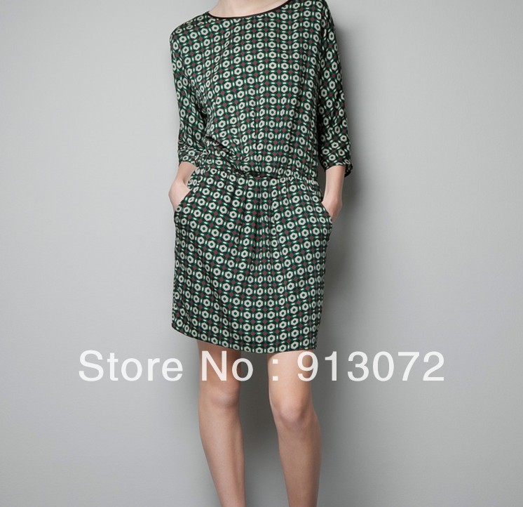 2013 New Fashion Ladies' elegant Floral Print Dresses Vintage cascul slim O neck brand design high quality hot sale