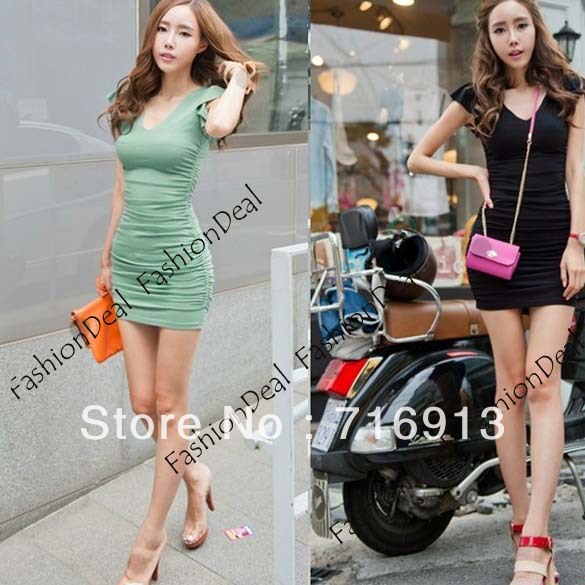 2013 New Fashion Women Sexy V-neck Skinny Fitting Bag-hips Pleated Mini Dress 2 Colors Free Shipping 11005