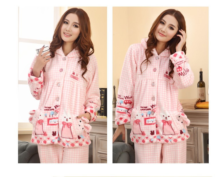 2013 NEW Free Shipping Women's Flannel Pajama Sets Full Turn Down Collar Character M L XL Retail Wholesale