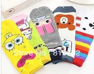 2013 new freeshipping wholesale high quality 10 pairs/lot Cartoon socks women's cotton short sock randomly send