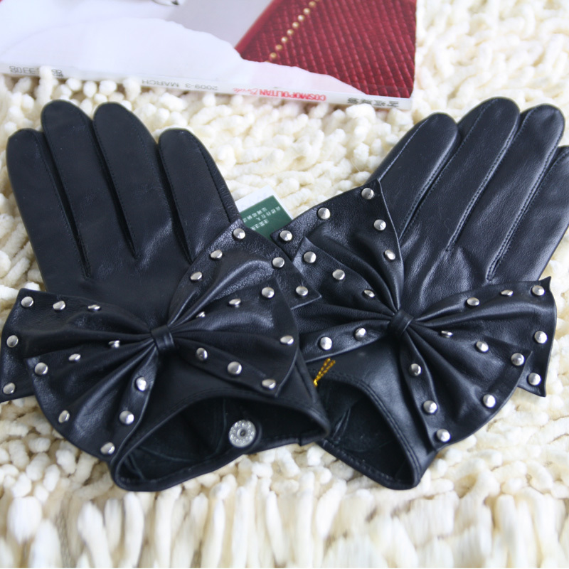 2013 new Japanese rivets big bow Goatskin Leather fashion generous personality color flower Ladies Gloves special Free shipping