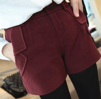 2013 New Korean Style Boots Pants Shorts Women's High Quality Brief Solid Color Wool Short trousers st12