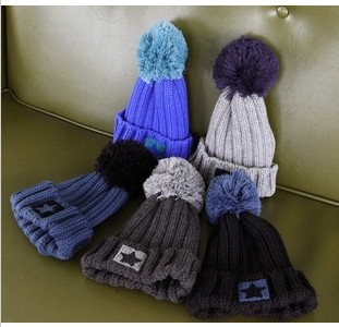 2013 new style  Winter Knitted Wool Hat  Women's five-pointed star  pompon Beanie Hats Wholesale Free Shipping