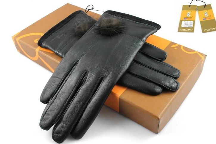 2013 newest brand Warm ladies fashion genuine  leather gloves Sheepskin lined with velvet cycling gloves