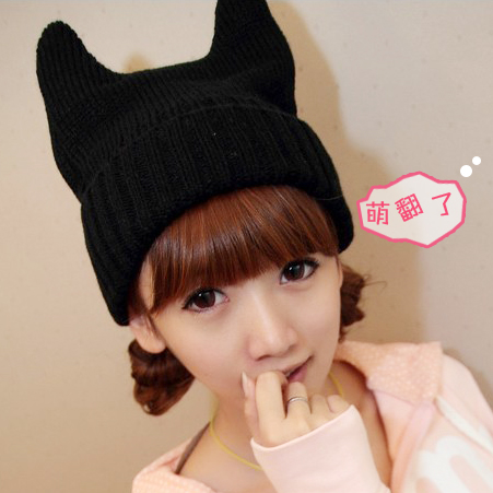 2013 sex hot free ship Knitted hat autumn and winter male women's devil horn cat ears knitted thermal knitted hat