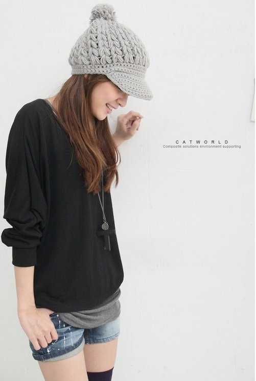 2013 sexy  hot free ship Autumn and winter fashion women's winter knitted hat macrospheric benn wood button knitted hat