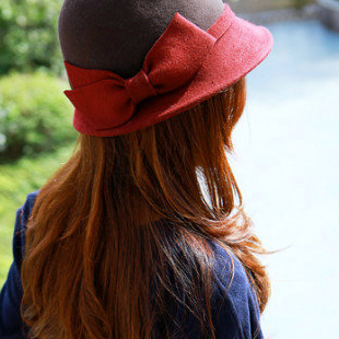 2013 spring and autumn and the rossoneri color block decoration two-color women's woolen hat