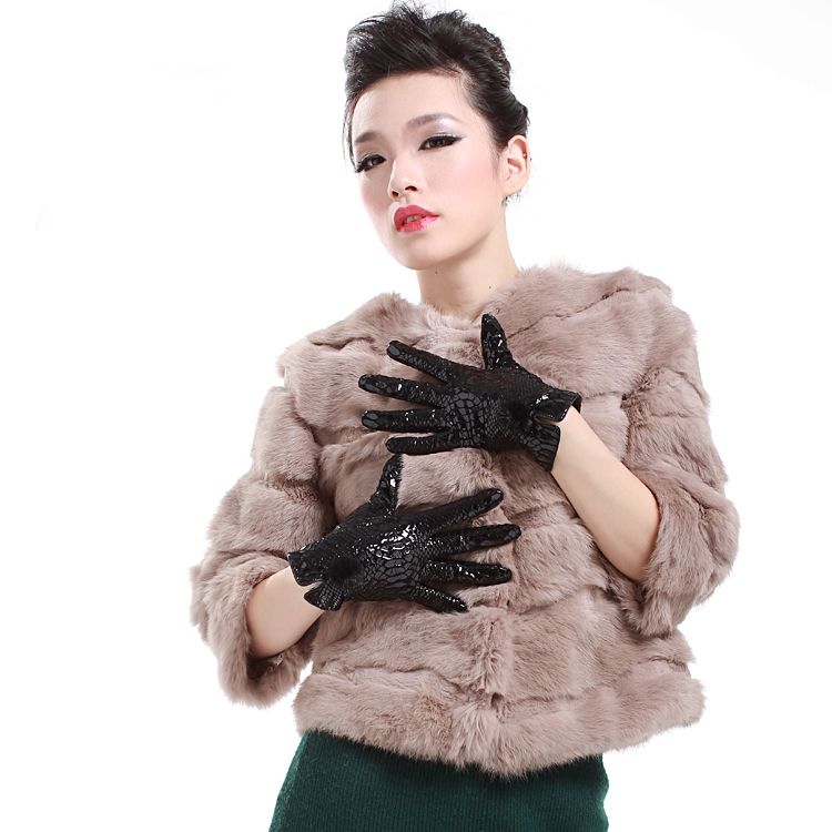 2013 spring and autumn fashion genuine leather women's thermal seeds sheepskin short design plus velvet gloves