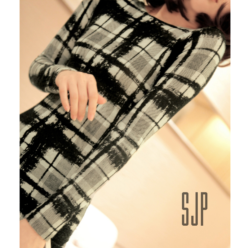 2013 spring and autumn new arrival fashion basic sweater long-sleeve slim thin plaid sweater merino wool