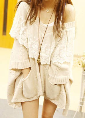 2013  spring and autumn vivi autumn royal lace collar batwing shirt unique loose sweater cloak shirt New Winter