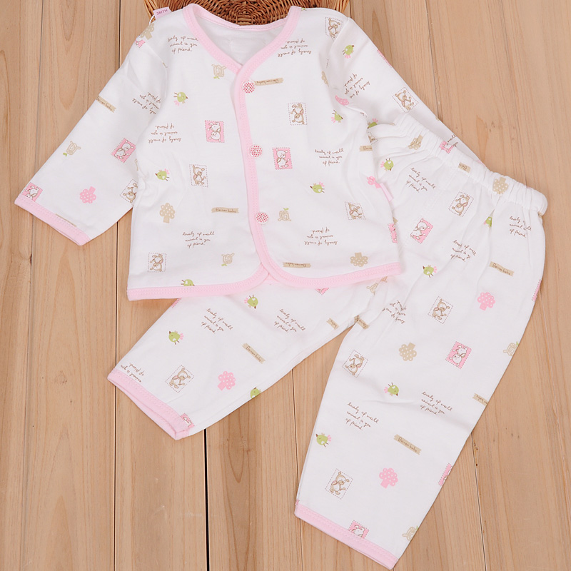 2013 spring baby set winter set of underwear and underpants top pants twinset