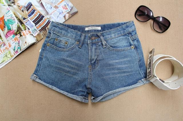 2013 spring cat water wash denim shorts loose denim shorts boots pants