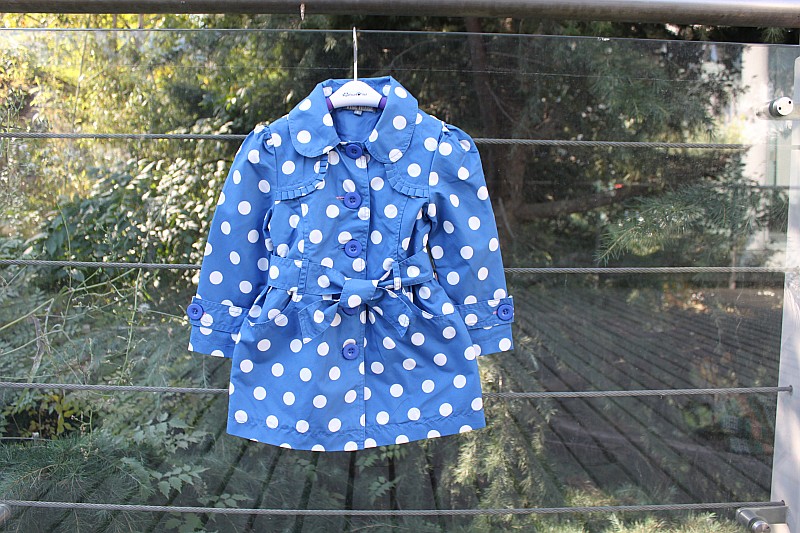 2013 spring female child dot medium-long trench outerwear top