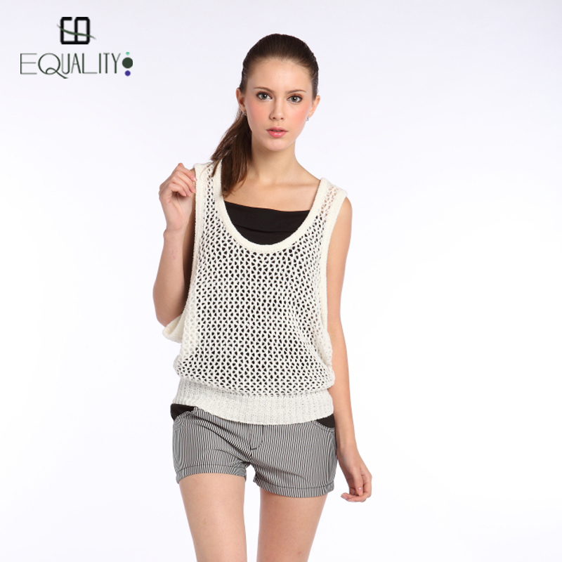 2013 spring loose knitted women's cutout white black vest