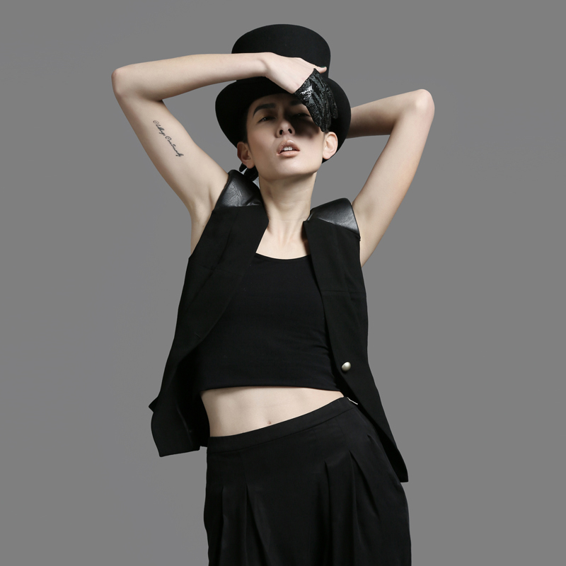 2013 spring new arrival leather three-dimensional cut slim vest y917 !