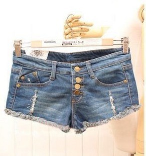 2013 spring new models patch pocket buckle ladies shorts straight holes in denim shorts shorts denim shorts female