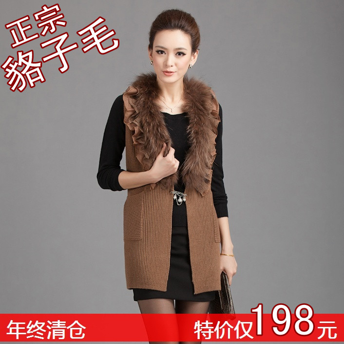 2013 spring raccoon fur sweater women's cardigan sweater vest waistcoat d865