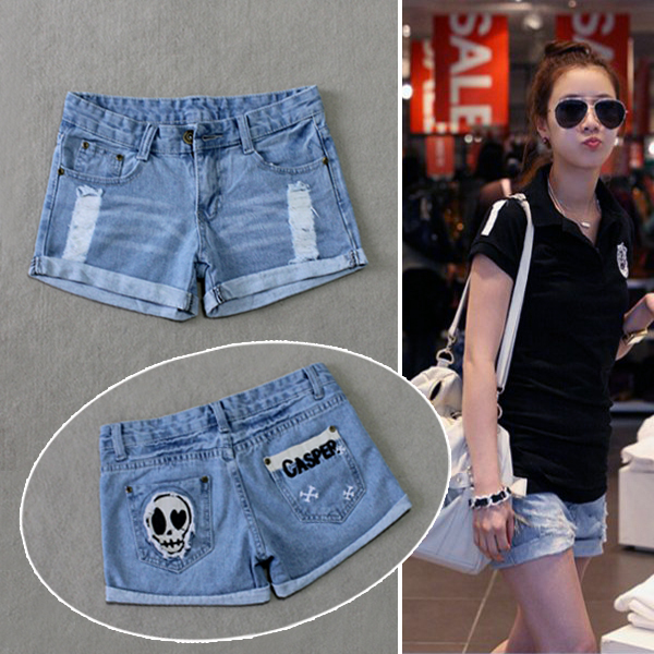 2013 spring shorts women's loose hole jeans pants shorts boot cut jeans female