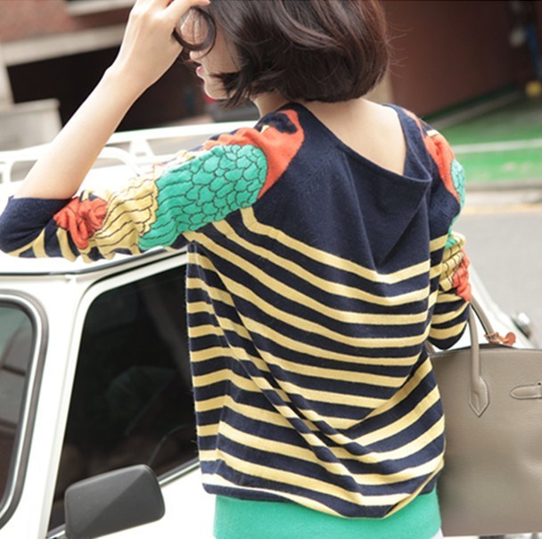 2013 spring women's parrot pattern color block stripe sweater female sweater top hot  free shipping