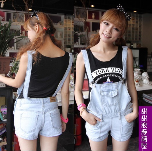2013 summer women's c5929 light blue denim suspenders one piece shorts