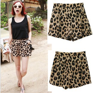 2013 The Classic Leopard leisure shorts