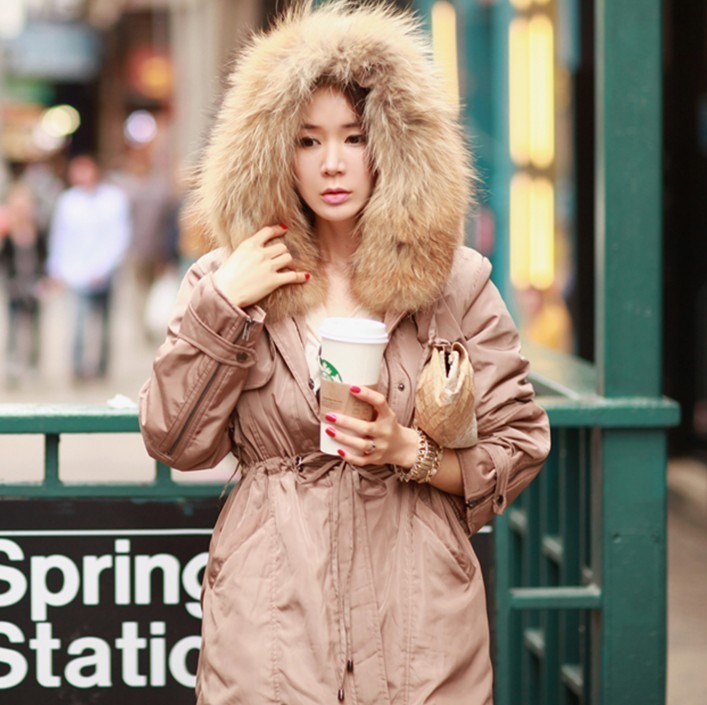 2013 winter women's big raccoon fur caps drawstring slim thickening cotton-padded jacket overcoat hot  free shipping