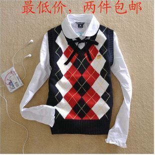 2013 Women autumn and winter sweater vest female sweater fashion preppy style sweater V-neck dimond plaid vest waistcoat