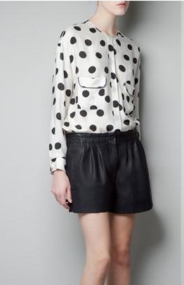 2013 women clothing Black large polka dot print shirt double pocket white shirt stand collar women's long-sleeve free shipping