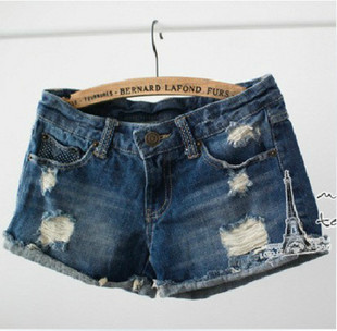 2013 women's single-shorts hole fashion roll-up hem denim shorts hole loose shorts