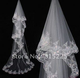 2013Stunning Tempting Wedding Accessories Bridal Veils Chapel Lengthh Veils White Tulle Fabric Lace Edge One Layer Applique