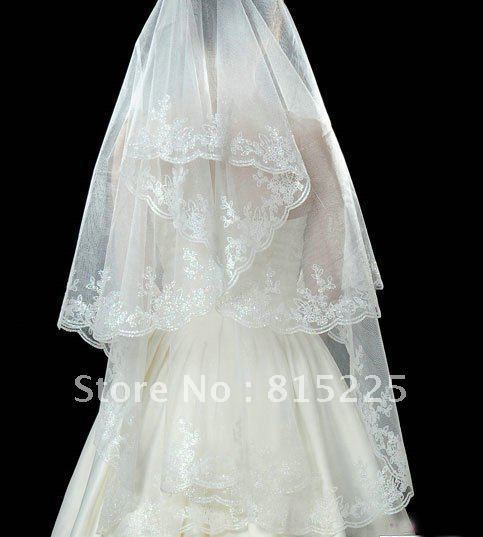 2013Tempting Hot Sell 2013 New Coming Wedding Accessories Bridal Veils Lace Edge Multi Layer Fingertip Veils White Fabric