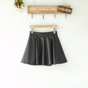 3h1 Dot women's high quality PU elastic waist expansion bottom pleated skirt pleated leather skirt short skirt bust skirt