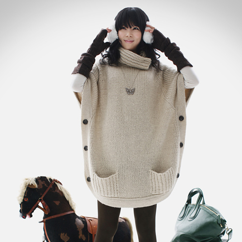 590g 6 231085 2012 autumn and winter of buttons batwing shirt turtleneck sweater