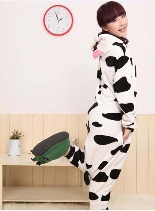 #6314 Comfortable Nightclothes Animal Conjoined pajamas Lovely cow pajamas