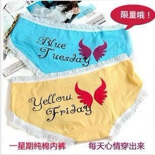 7 days a week cotton underwear (Monday - Sunday) English patterns Underpants Color random 21pcs/lot Free shipping