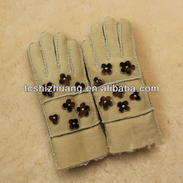 8% discount.hot selling, 100% sheep leather ,and 100% wool lining gloves for fashion ladies