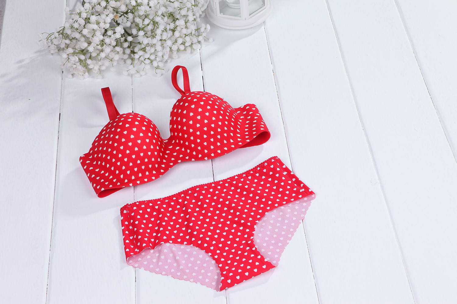 8102 one piece seamless bra set underwear set red