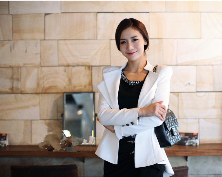 8529 #  new small temperament of the spring and autumn period and the short coats small suit suits ladies small coat