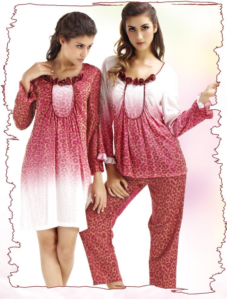 9 ladies sleep suit spring and autumn silk sleepwear ,female round neck long-sleeve homewear set ,color fashion dress