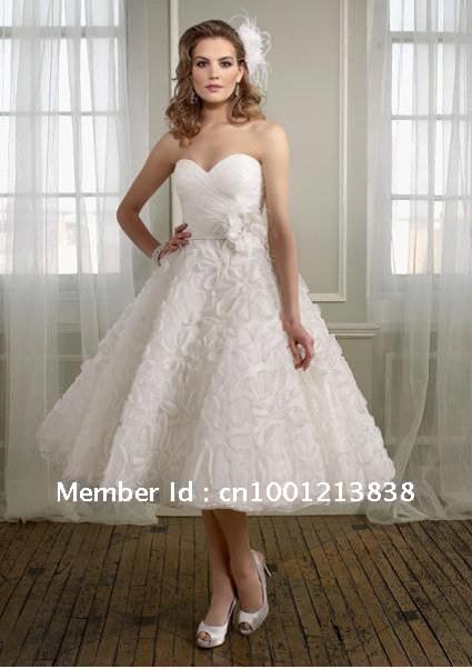 Attractive Classical A-line pleated Lace Embroidered Wedding Dress & Bridal dress YS-0540