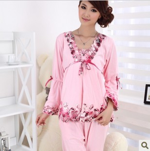 Autumn and winter hot-selling triangle set long-sleeve embroidered sleepwear lounge set