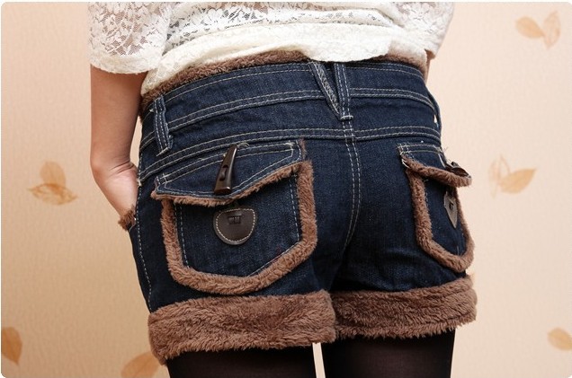 Autumn and winter new arrival pants berber fleece denim shorts female plus size loose woolen shorts boot cut jeans female