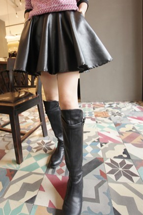 Autumn and winter vintage leather skirt