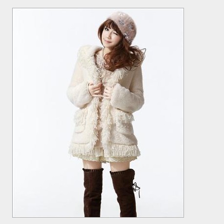 Autumn and winter women gentlewomen tassel with a hood female outerwear thickening plush outerwear top