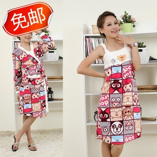 Autumn and winter women's cartoon double faced fleece coral thermal sleepwear robe set